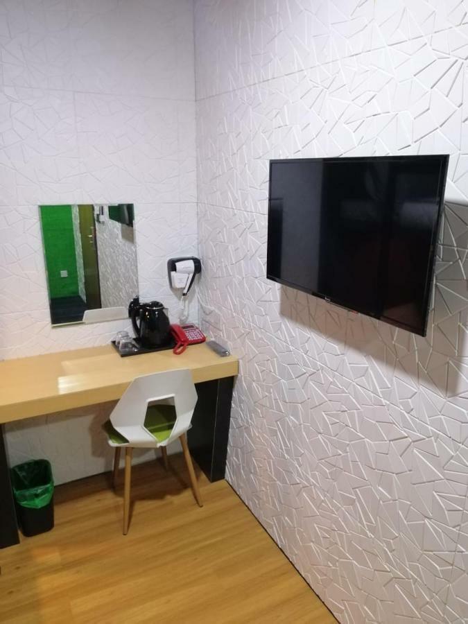Qing Yun Resthouse Bandar, Brunei Darussalam Bandar Seri Begawan Kamer foto